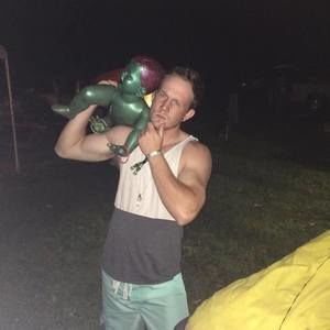 Meet your Posher, Stephen